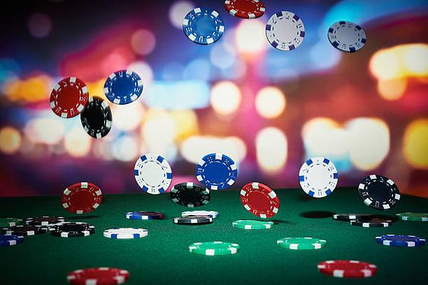 Review 바카라사이트 추천 for Casino Design and Card Game Options